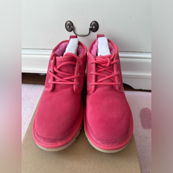 UGG Neumel - Picture 13 of 13